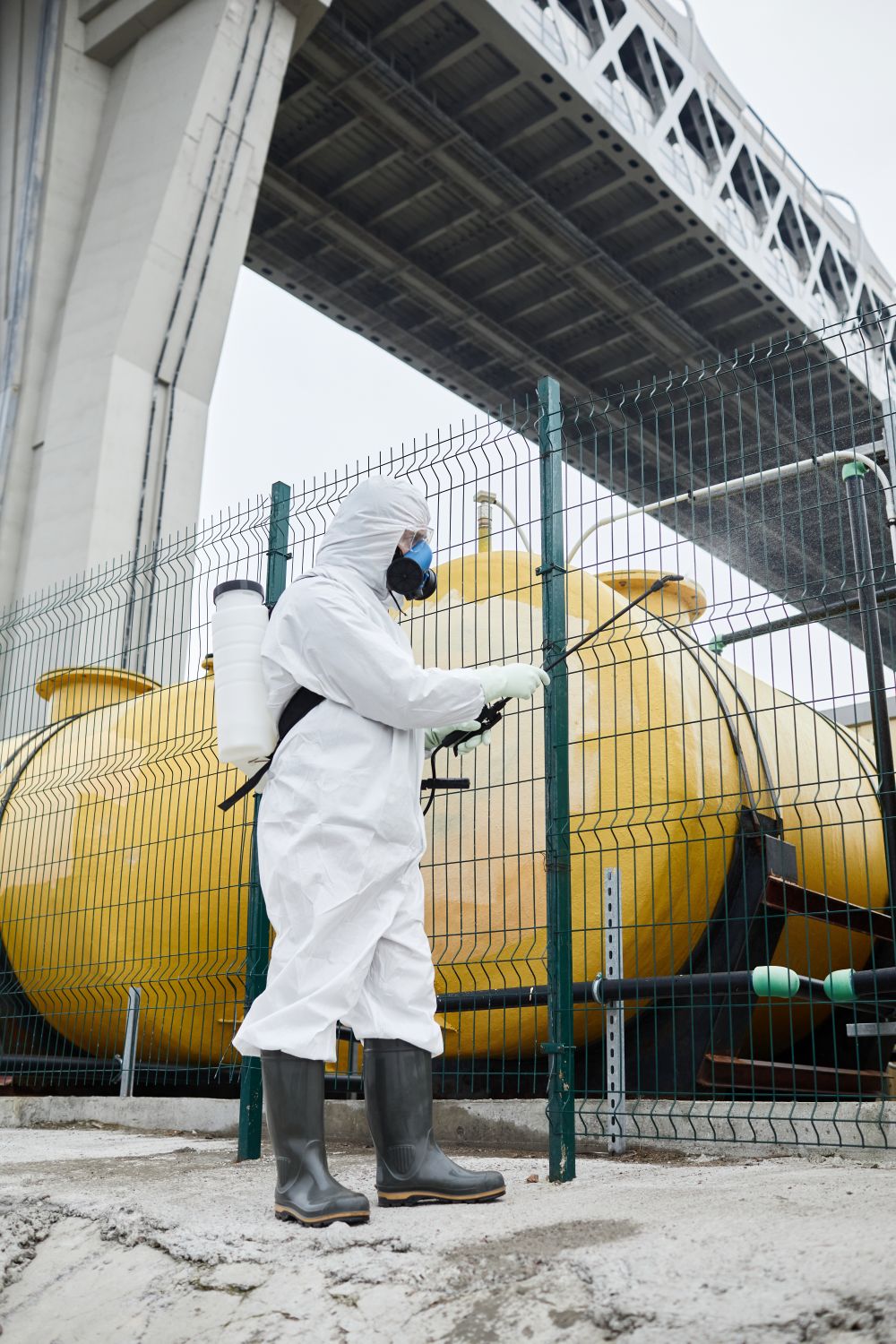 Assainissement d’un espace commercial contaminé à Sainte-Julienne